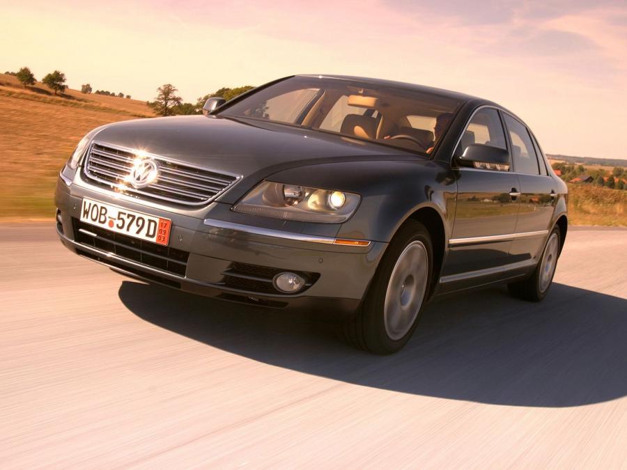  Volkswagen Phaeton W12 2002 года  (US) (фото 3 из 10)